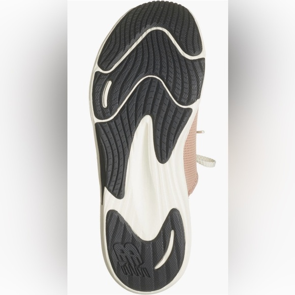 New Balance Women’s  DynaSoft Nergize Sport v2 Running Sneakers - Picture 15 of 15